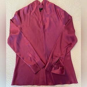 Talbots Lovely V-neck Silk Blouse EUC Perfect for Work or Dressy